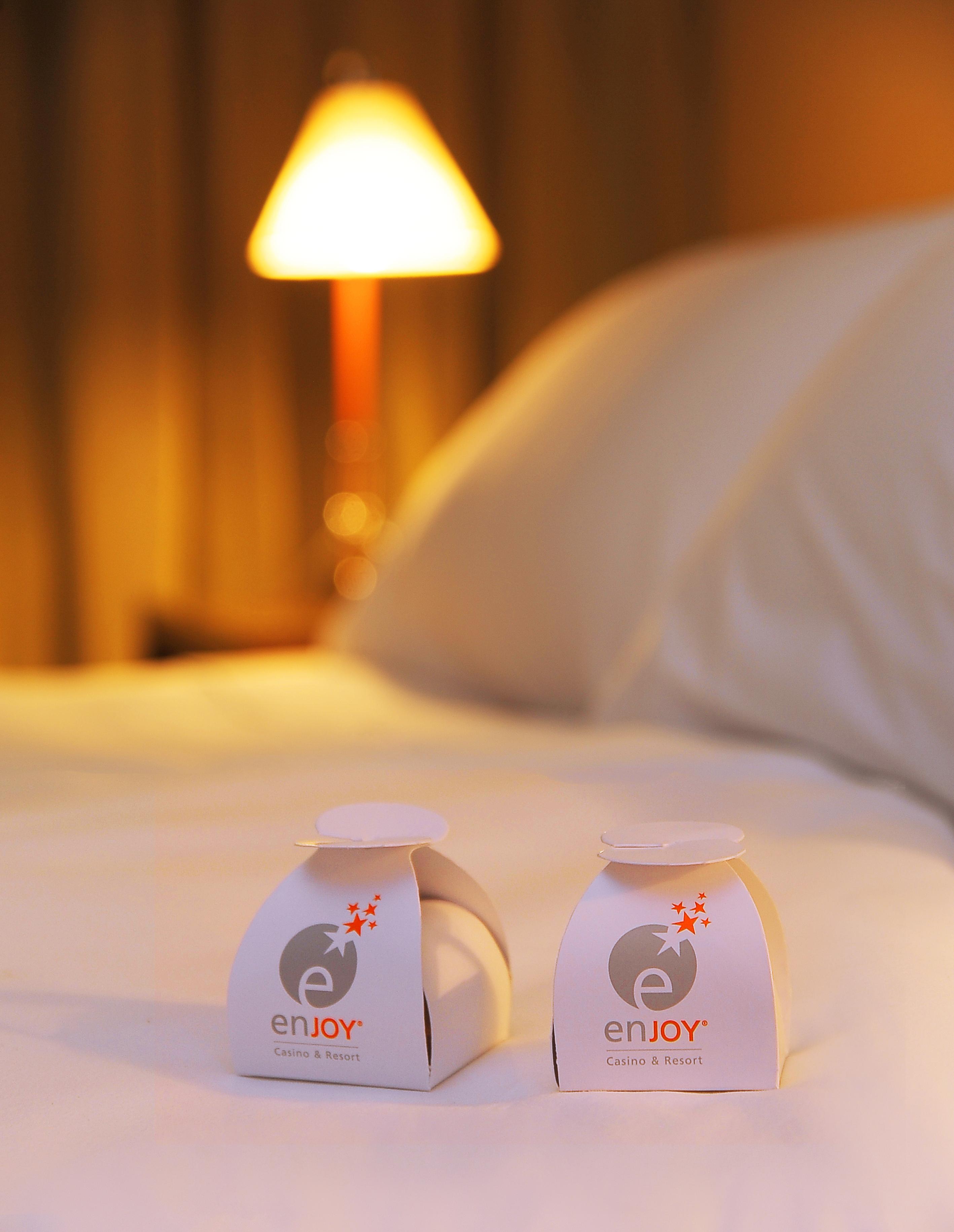 Enjoy Vina Del Mar Hotel Exterior photo A pair of hotel slippers
